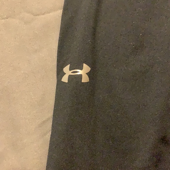 Under Armour leggings - Picture 2 of 4